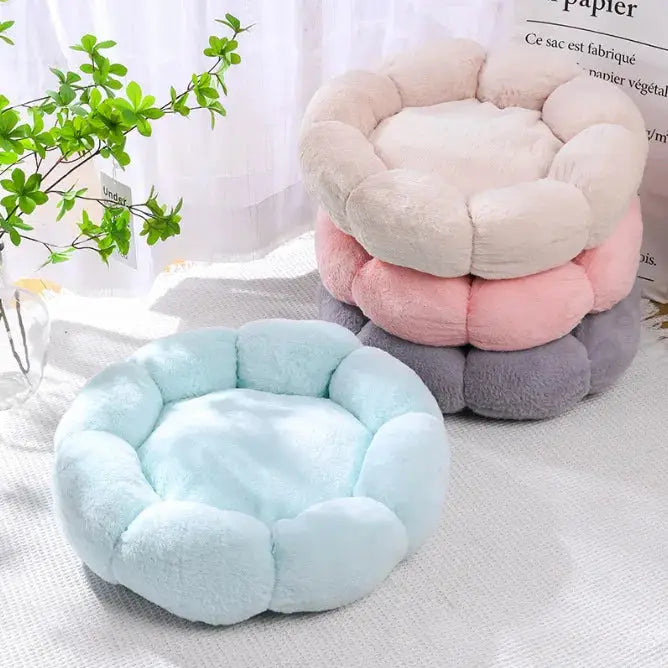 Plush Flower Pet Bed: Cozy Soft Round Cushion for Dogs, Cats