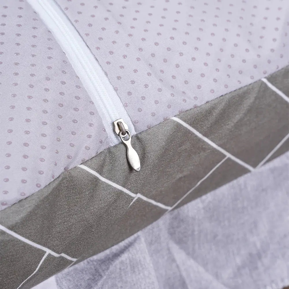 Cozy Striped Pet Bed for Small Dogs & Cats - Breathable Cushion Mat